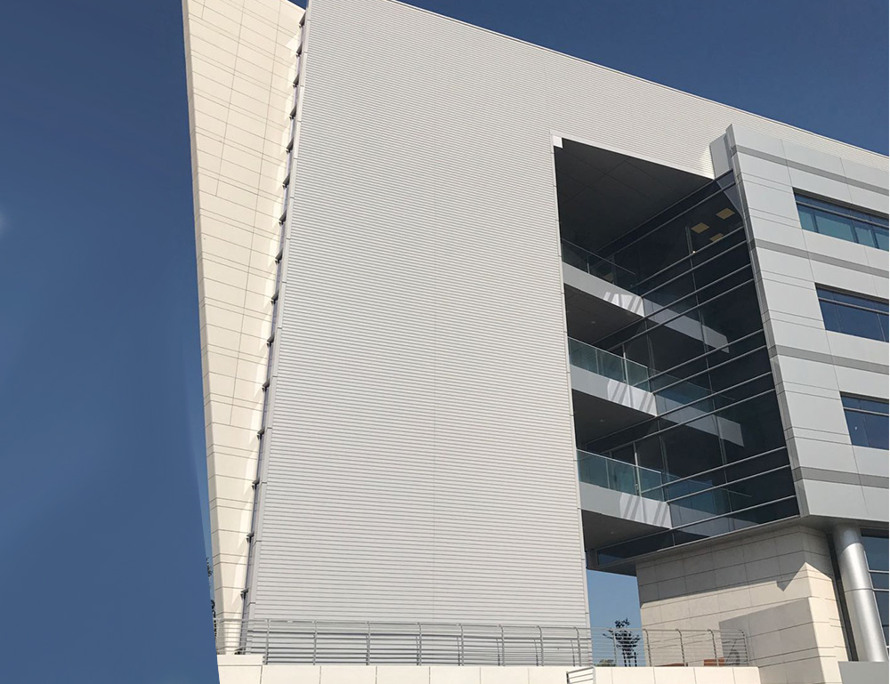 Commercial Building2